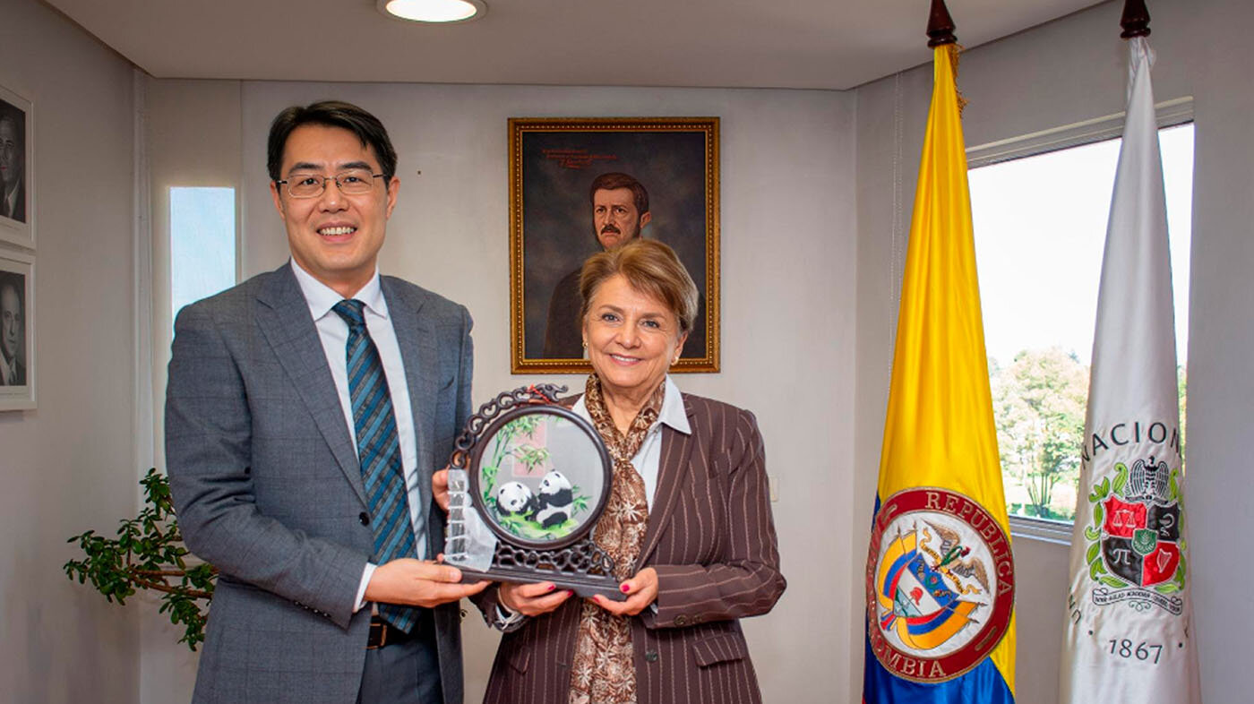 UNAL recibió visita del embajador de la República Popular de China en Colombia